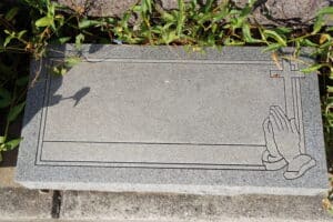 grave marker on Tegeler Monument website