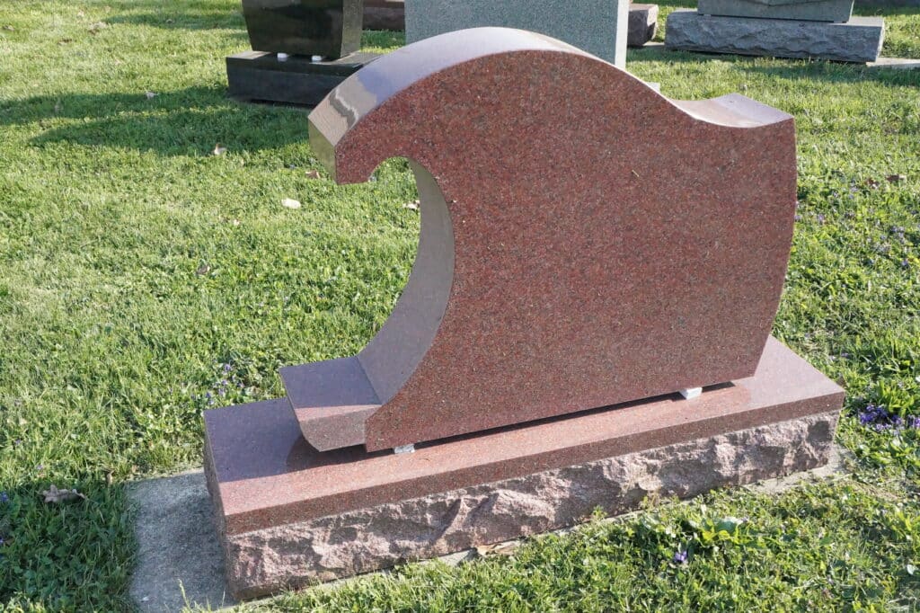 Double Monuments with Hanging Vase